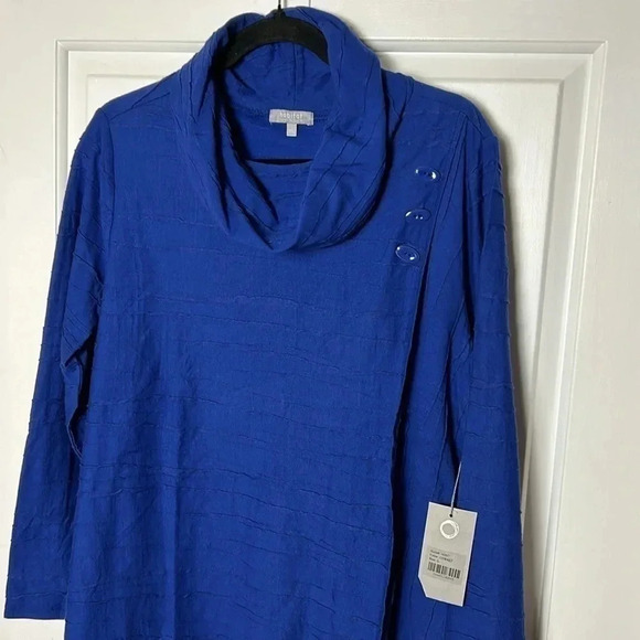 Habitat Tops - HABITAT. Linen blend,Faux wrap top,tunic,Pullover,cowl neck,loose,PTP 22”   NWT